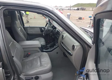 2004 Ford Expedition Xlt из США, поврежденный, VIN 1FMFU15L04LA85042